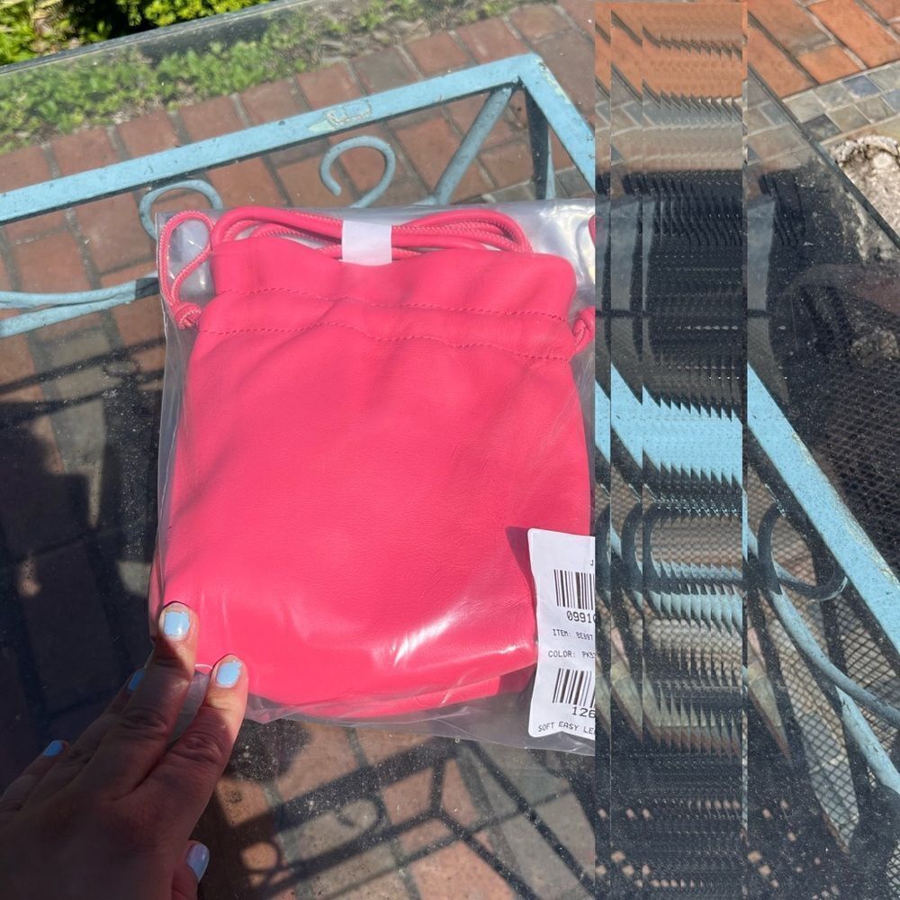 J Crew Lisbon Drawstring Leather Crossbody Bag NWT - Picture 3 of 6